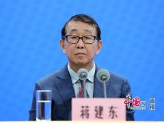 北大病院院长刘新平易近：医务人员要以医疗工