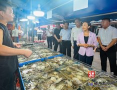 郭宁宁吴贤德“两曲”查抄食物平安工做 